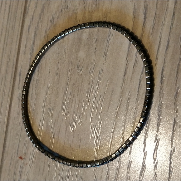 Super Danity well made black crystal beads strenchy bracket - Picture 5 of 6